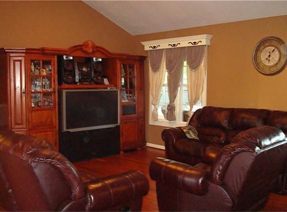 4th image of 17326 Herrnhut Dr