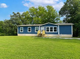 8800 Highway 100, Jacks Creek, TN 38347
