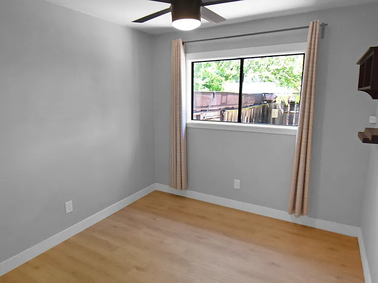 5127 Red Oak Dr — Photo 15