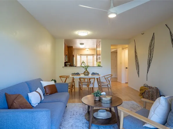 1080 Ala Napunani St APT 108, Honolulu, HI 96818