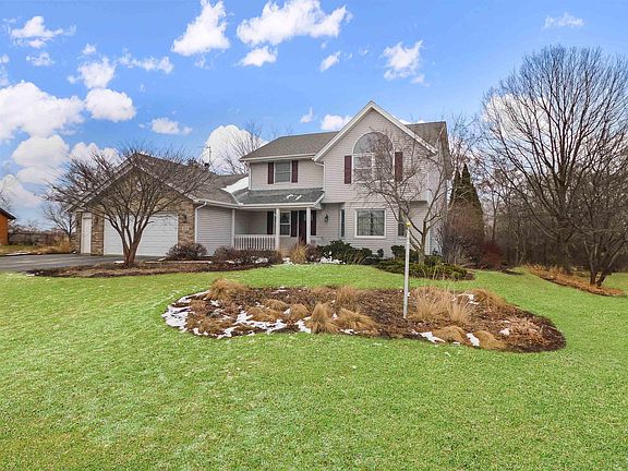 2nd image of 225 Old Meadow Ln