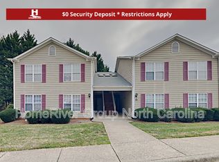 19 Meadowood Glen Way APT A, Greensboro, NC 27409