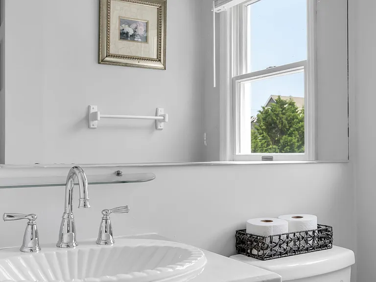 512 Main Ave #5 — Photo 8