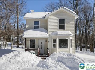 7020 Vista Dr, Tobyhanna, PA 18466