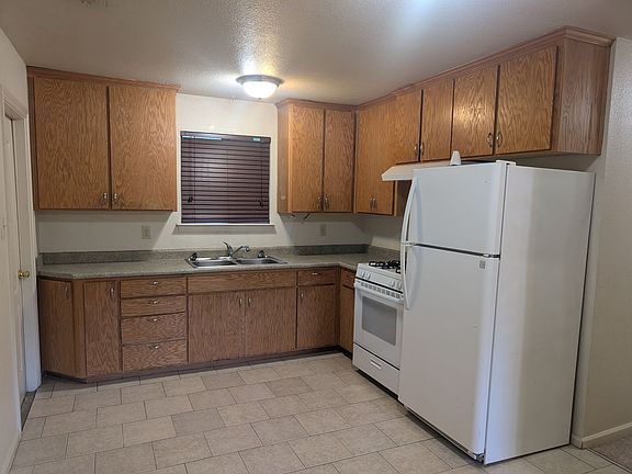 5th image of 4336 Vallecito St