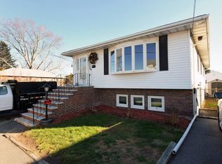 153 Lantern Rd #1, Revere, MA 02151