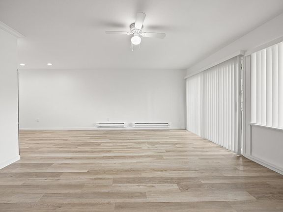 5th image of 260 Merrydale Rd APT 14