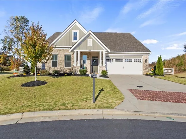 7940 Garnet Trce, Ball Ground, GA 30107