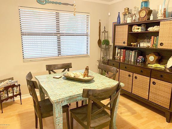 5th image of 3165 1st Ave APT 18