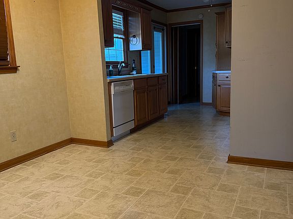 4th image of 802 Mosby St #802