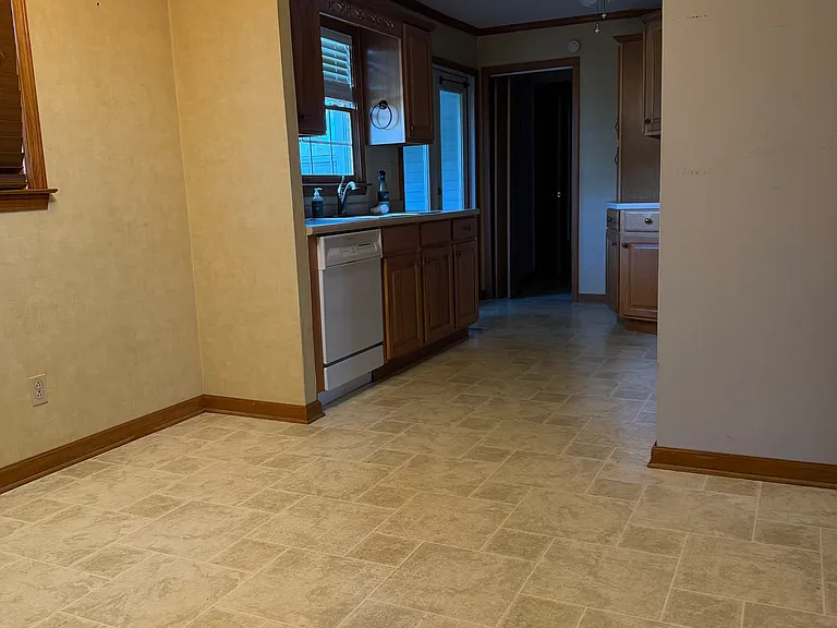 802 Mosby St #802 — Photo 4