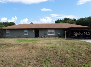 5221 Albert Rd, Fruitland Park, FL 34731