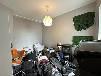 Rented by R New York