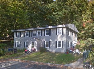 25 Rock Creek Rd, New Haven, CT 06515