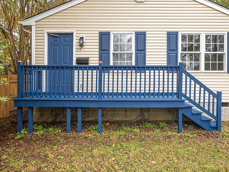 514 Highland Ave — Photo 3