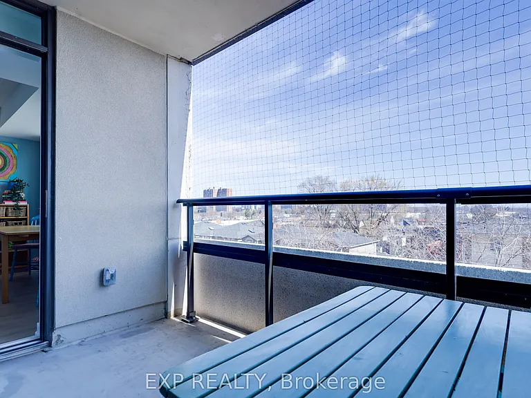 8 Trent Ave #410 — Photo 12