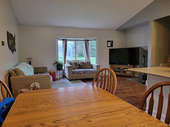 5th image of 12657 Patricia Ave