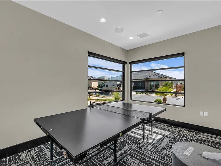 4849 S Martin Dr — Photo 45