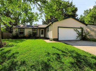 916 Waring Dr E, Indianapolis, IN 46229