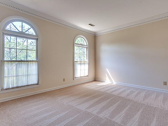 4th image of 11429 Old Colony Pkwy