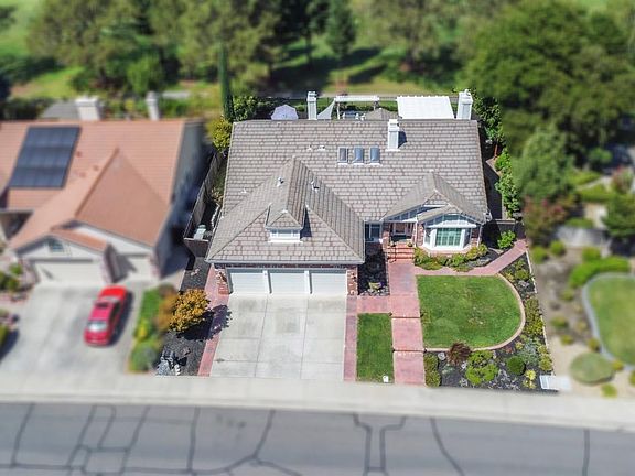 3rd image of 3232 Seminole Circle