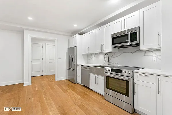 Rented by Citi Habitats | media 31