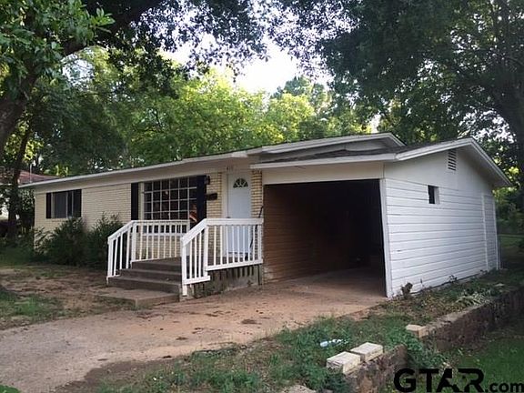 3rd image of 410 N Forest Ave