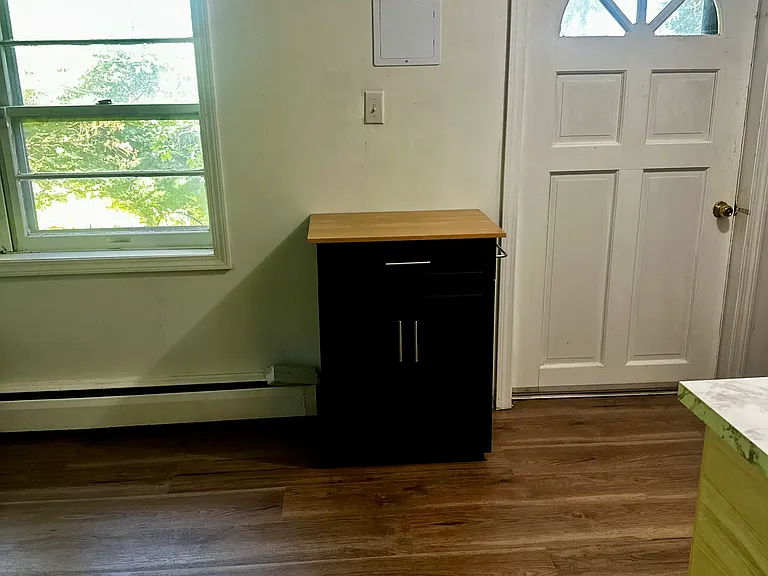 38 Oak Ridge Rd — Photo 4