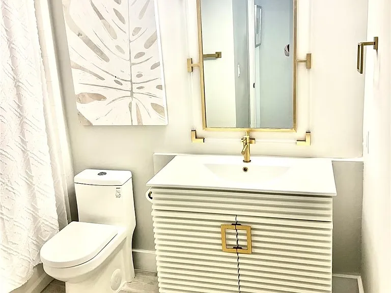 1550 S 42nd Cir #111 — Photo 11