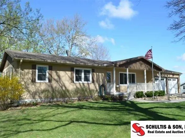1815 H St, Fairbury, NE 68352