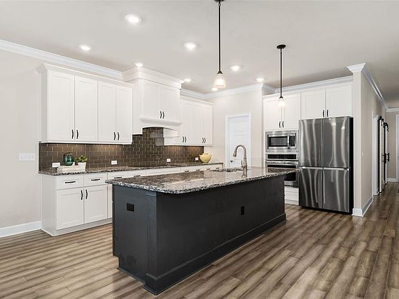 3rd image of 12926 SW 7TH AVENUE