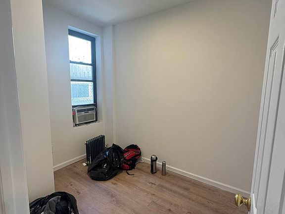 4th image of 347 1st Ave APT 2