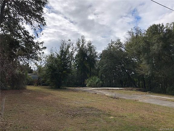 4th image of 5910 W Pine Cir