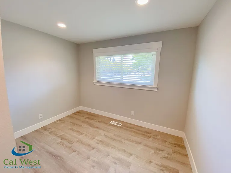 4119 Wilkie Ct — Photo 19