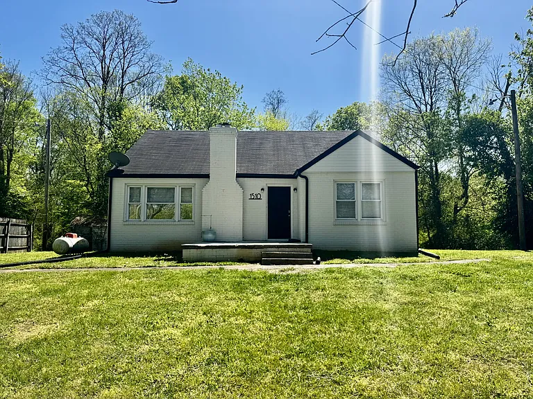 1510 Zinc Plant Rd — Photo 16