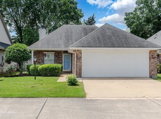 821 Red Poppy Ln, Shreveport, LA 71115