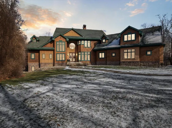 4903 Country Ln, Jackson, MI 49201