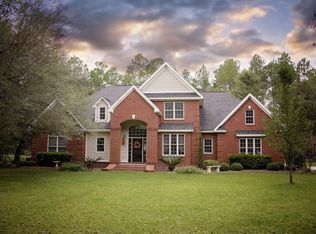 744 Oak Island Estates Rd, Jesup, GA 31545