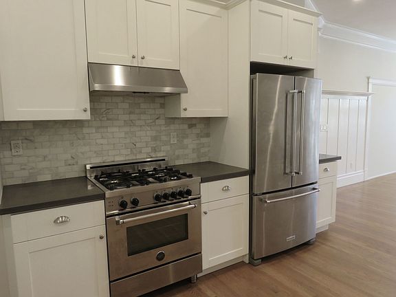 5th image of 619 Clayton St #2
