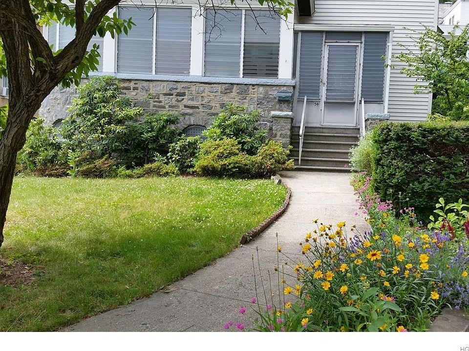 1st image of 54 Saint Andrews Pl