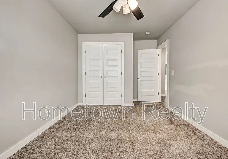 8921 NW 109th Ter — Photo 33