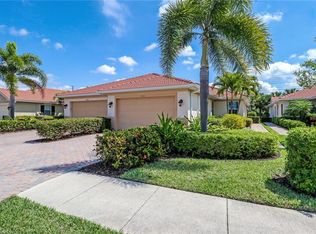 13422 Kent St, Naples, FL 34109