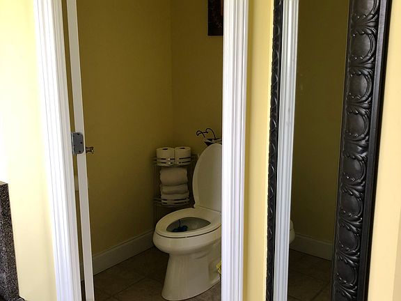 4th image of 255 Esor Cir