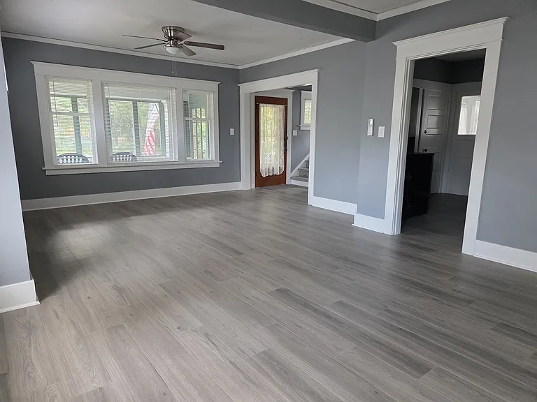 3324 NE 73rd Ave — Photo 3