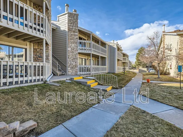 8225 Fairmount Dr APT 2-105, Denver, CO 80247