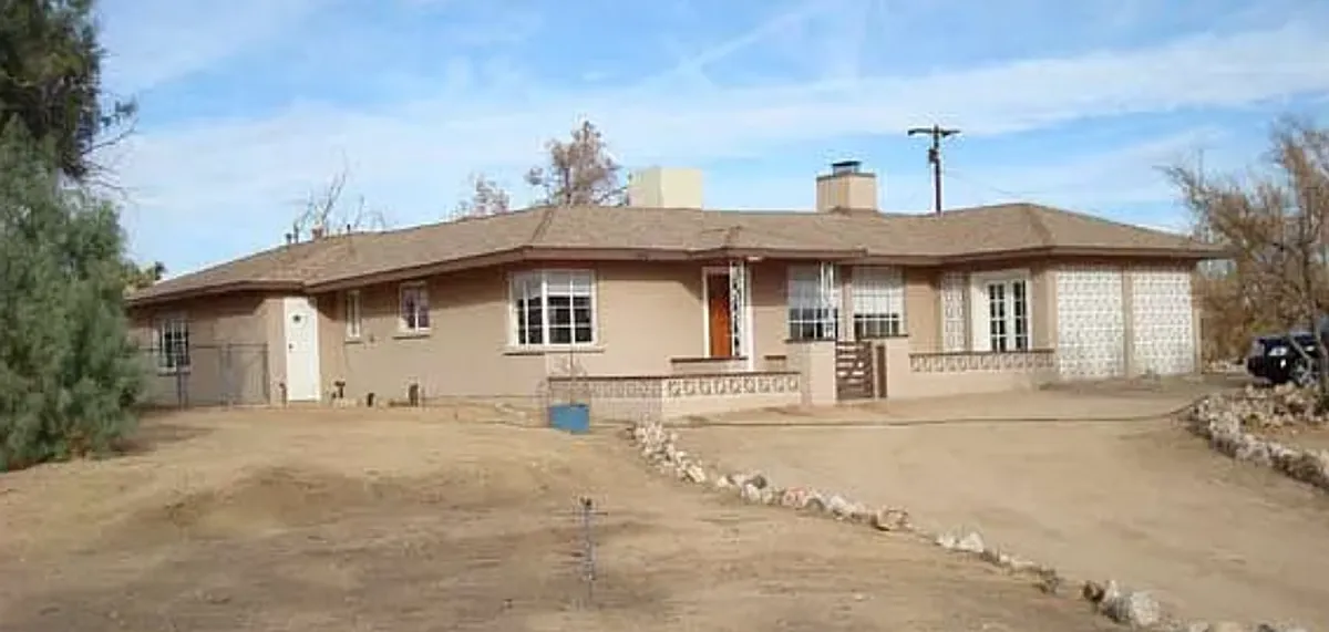Building Photo - 3676 Yucca Mesa Rd