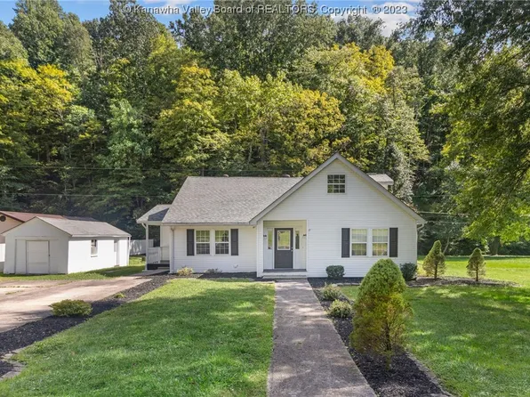 405 Left Fk Fudges Creek Rd, Milton, WV 25541