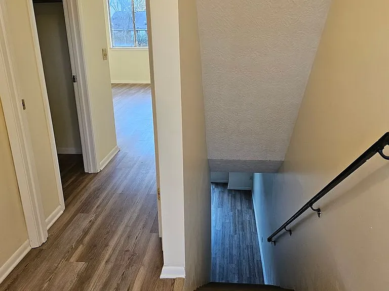 59 Knollwood Cir — Photo 28