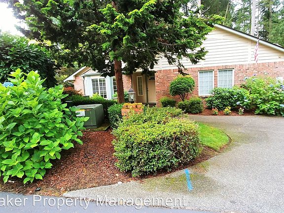 3rd image of 6014 63rd Street Ct W