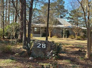 28 Bent Pebble Point, Lumberton, MS 39455